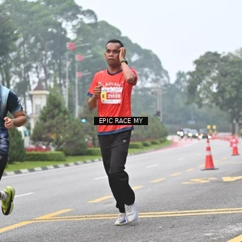 Runner Photo 7031973