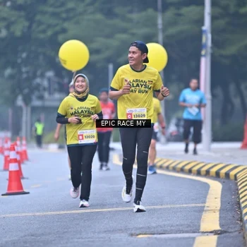 Runner Photo 7031977