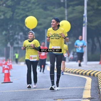 Runner Photo 7031981