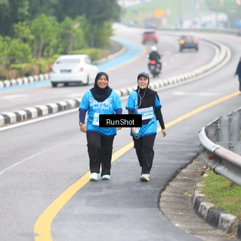 Runner Photo 7031992