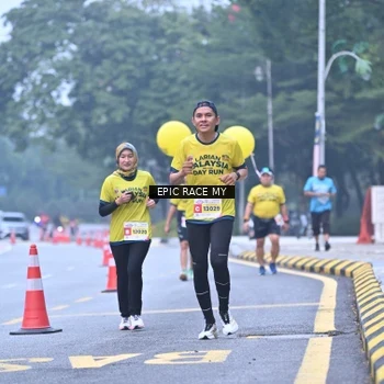 Runner Photo 7031994