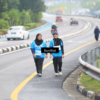 Runner Photo 7031995