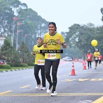 Runner Photo 7032027