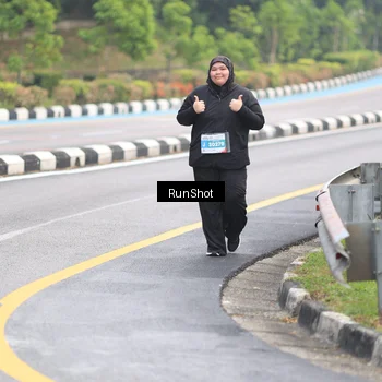 Runner Photo 7032064