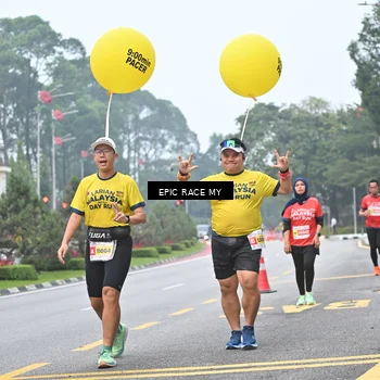 Runner Photo 7032091