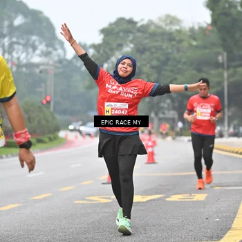 Runner Photo 7032092
