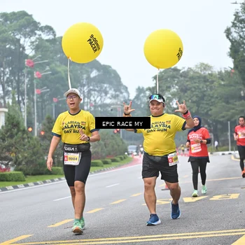 Runner Photo 7032095
