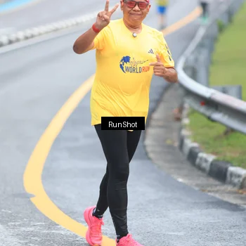 Runner Photo 7032109