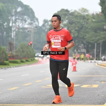 Runner Photo 7032114