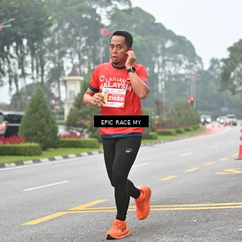 Runner Photo 7032129