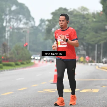 Runner Photo 7032135