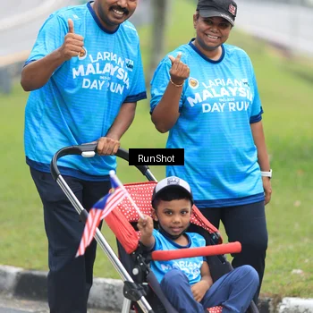 Runner Photo 7032142