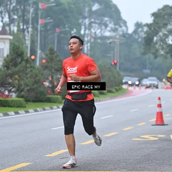 Runner Photo 7032162