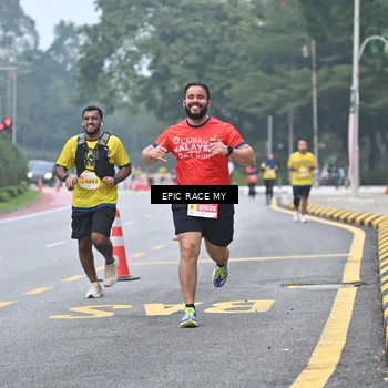Runner Photo 7032168