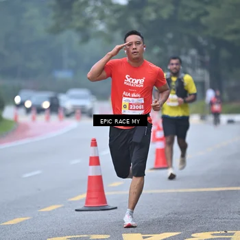 Runner Photo 7032171