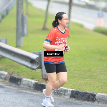 Runner Photo 7032193