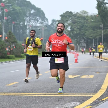 Runner Photo 7032194