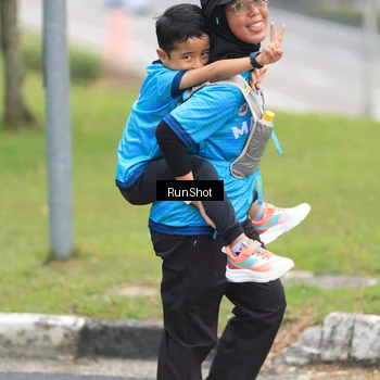 Runner Photo 7032207