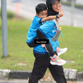 Runner Photo 7032212