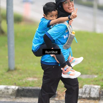 Runner Photo 7032215