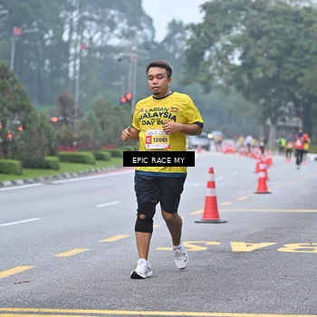 Runner Photo 7032220