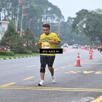 Runner Photo 7032229