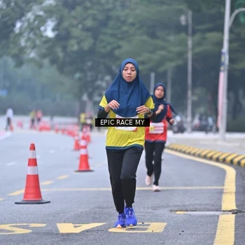 Runner Photo 7032245