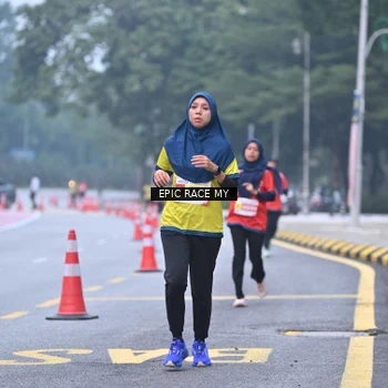 Runner Photo 7032249