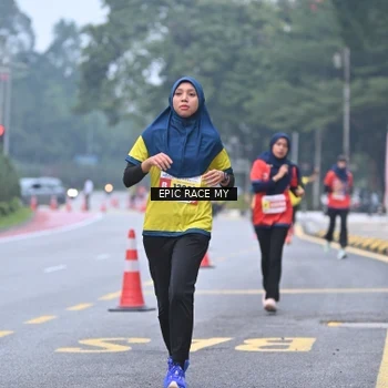 Runner Photo 7032251