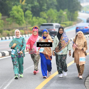 Runner Photo 7032270