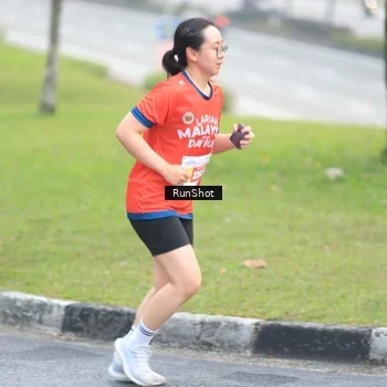 Runner Photo 7032274