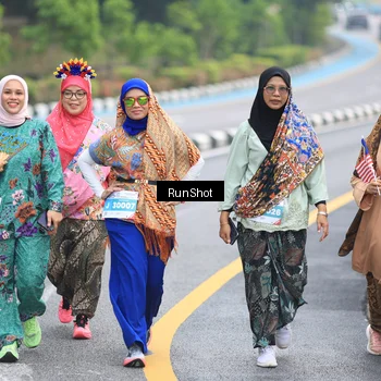 Runner Photo 7032288