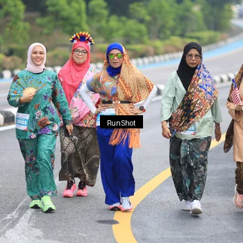 Runner Photo 7032289