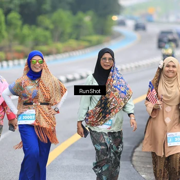 Runner Photo 7032304