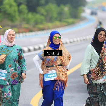 Runner Photo 7032308