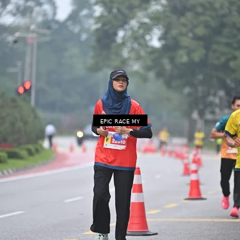 Runner Photo 7032311