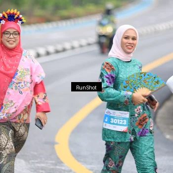 Runner Photo 7032329