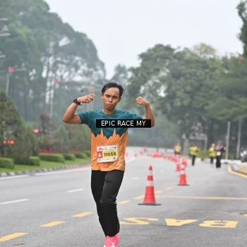 Runner Photo 7032348