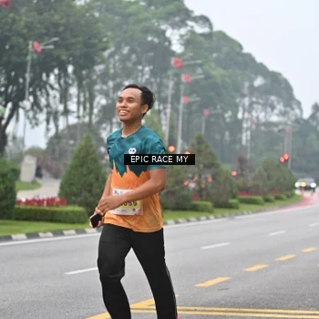 Runner Photo 7032365