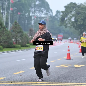 Runner Photo 7032376