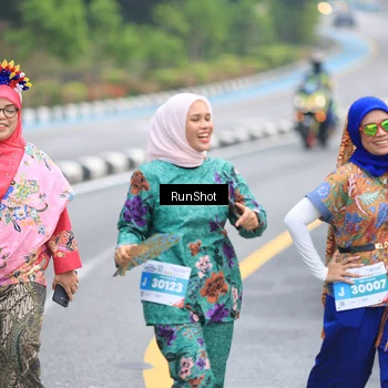 Runner Photo 7032385