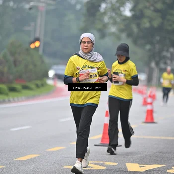 Runner Photo 7032388