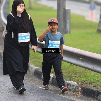 Runner Photo 7032391
