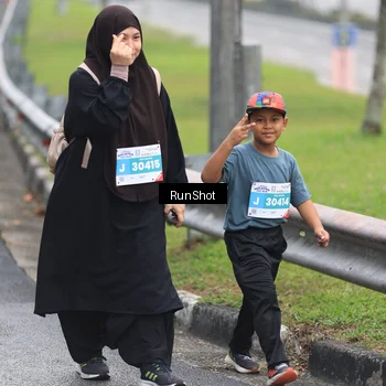 Runner Photo 7032396