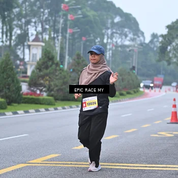 Runner Photo 7032403