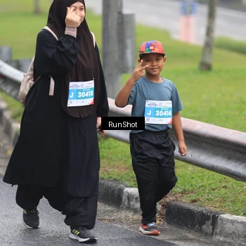 Runner Photo 7032408