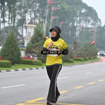 Runner Photo 7032413