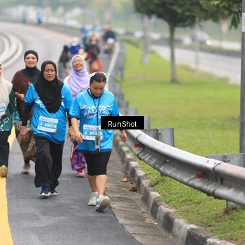 Runner Photo 7032426
