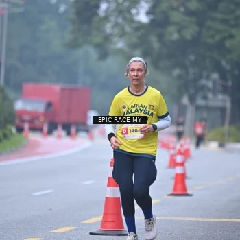 Runner Photo 7032427