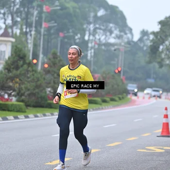 Runner Photo 7032448